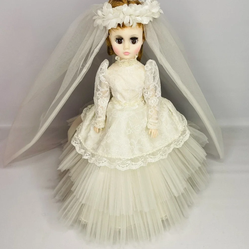 Vintage Madame‎ Alexander Bride Doll Elise #1685 White Dress Auburn Hair 17